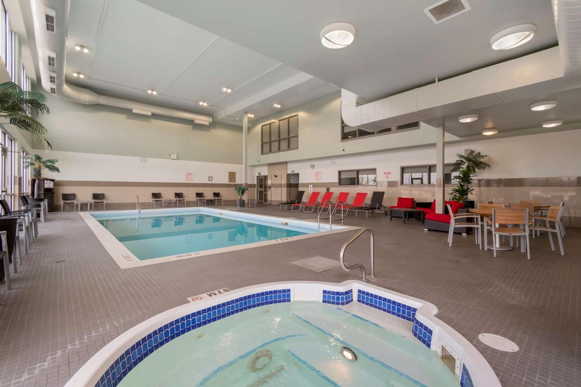 Best Western Plus Airport Inn & Suites Saskatoon Eksteriør bilde