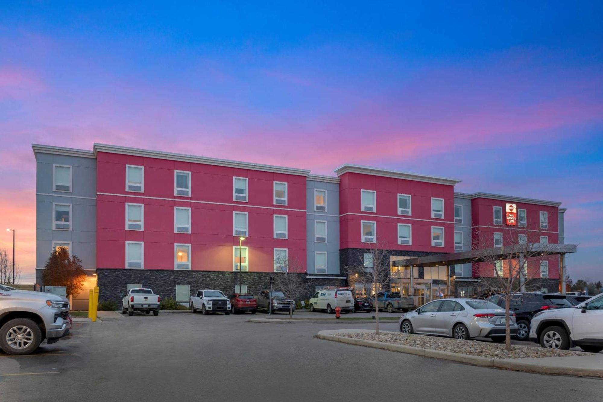 Best Western Plus Airport Inn & Suites Saskatoon Eksteriør bilde