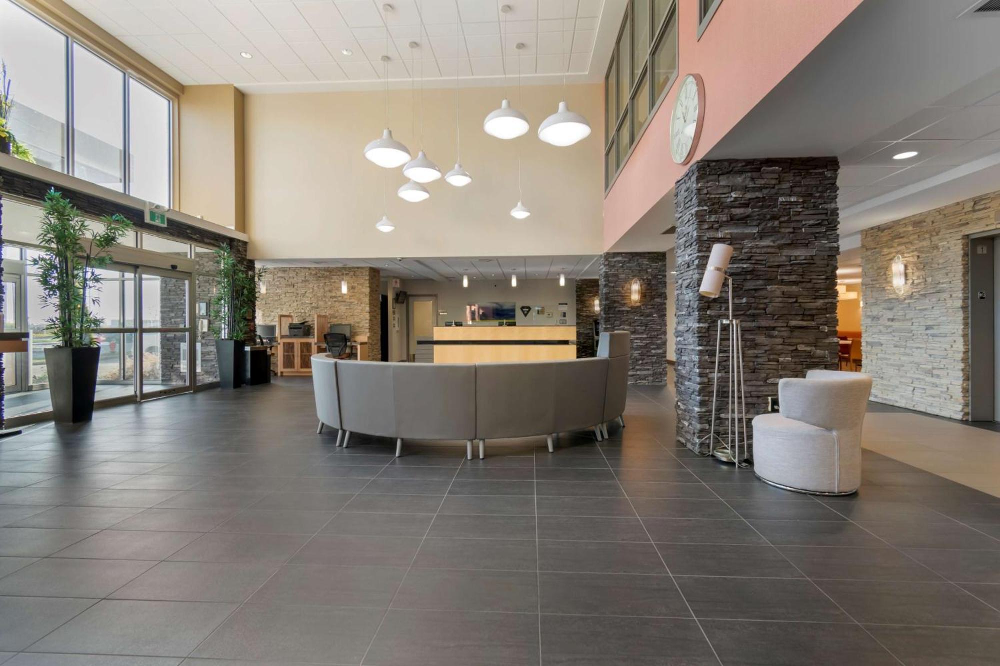 Best Western Plus Airport Inn & Suites Saskatoon Eksteriør bilde