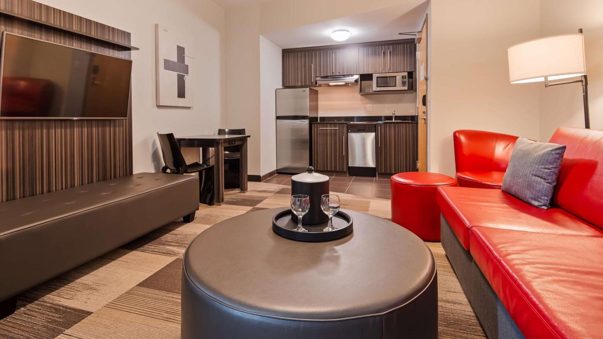 Best Western Plus Airport Inn & Suites Saskatoon Eksteriør bilde