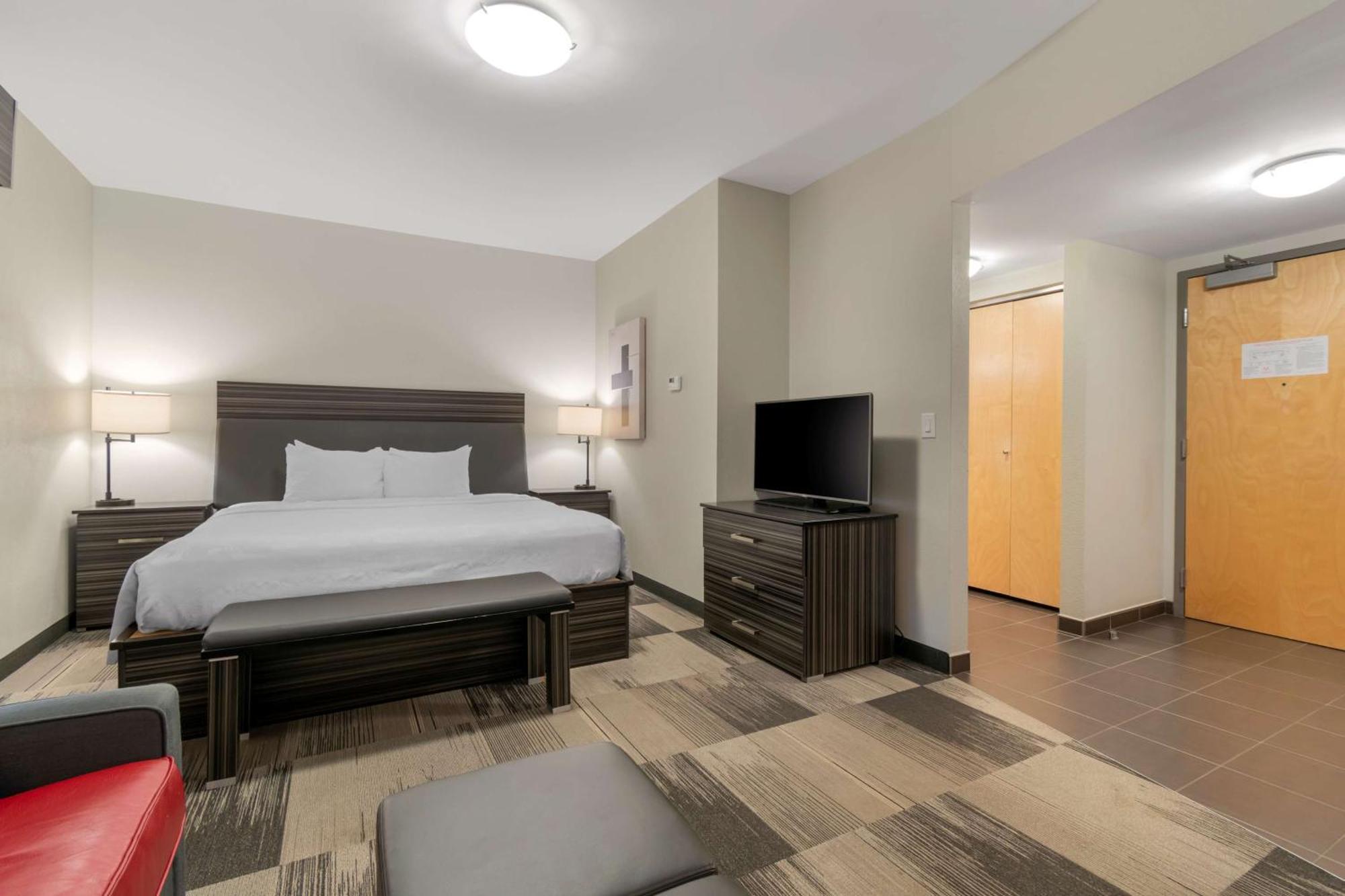 Best Western Plus Airport Inn & Suites Saskatoon Eksteriør bilde