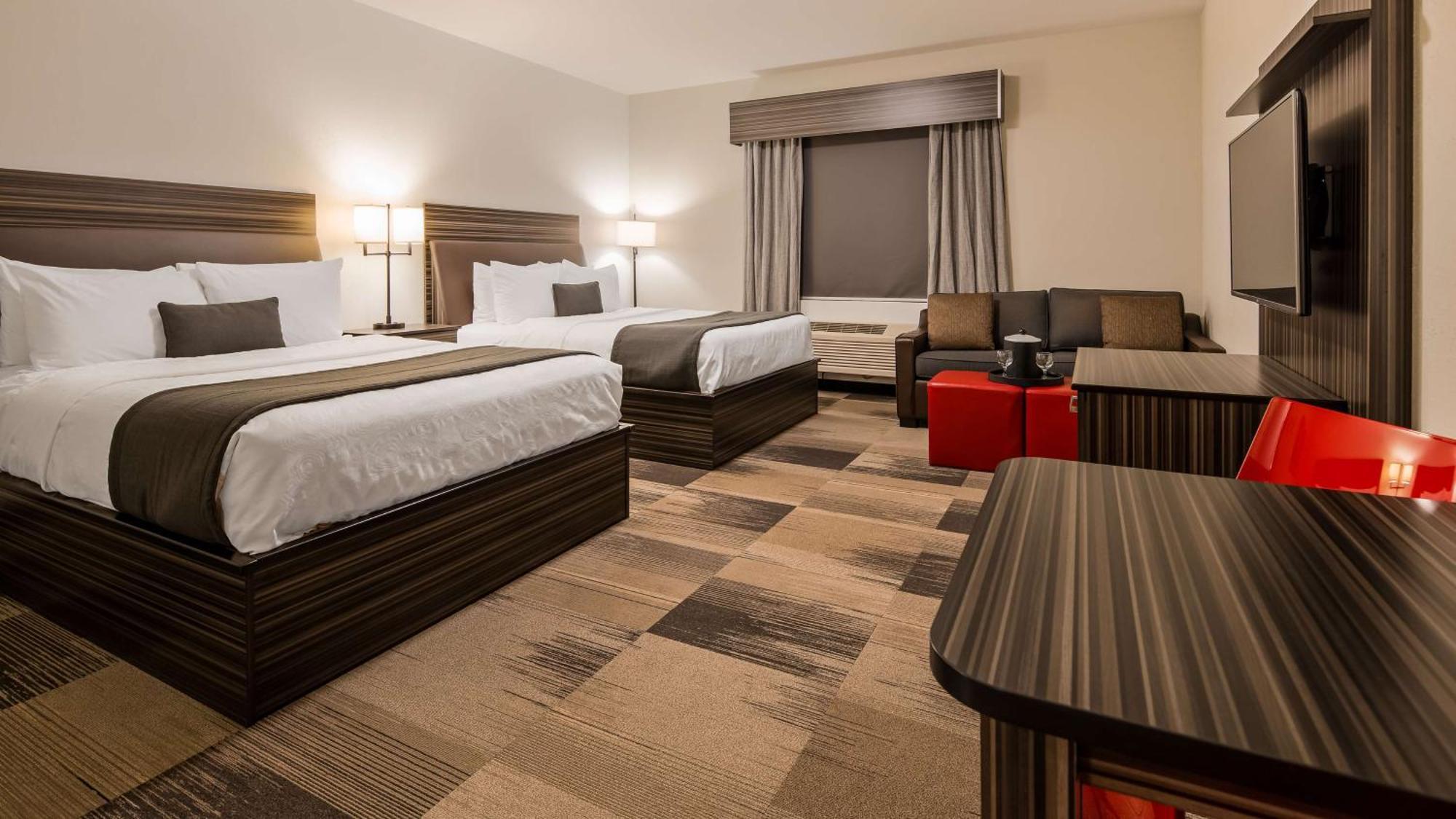 Best Western Plus Airport Inn & Suites Saskatoon Eksteriør bilde