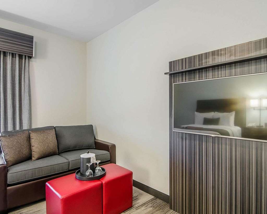 Best Western Plus Airport Inn & Suites Saskatoon Rom bilde
