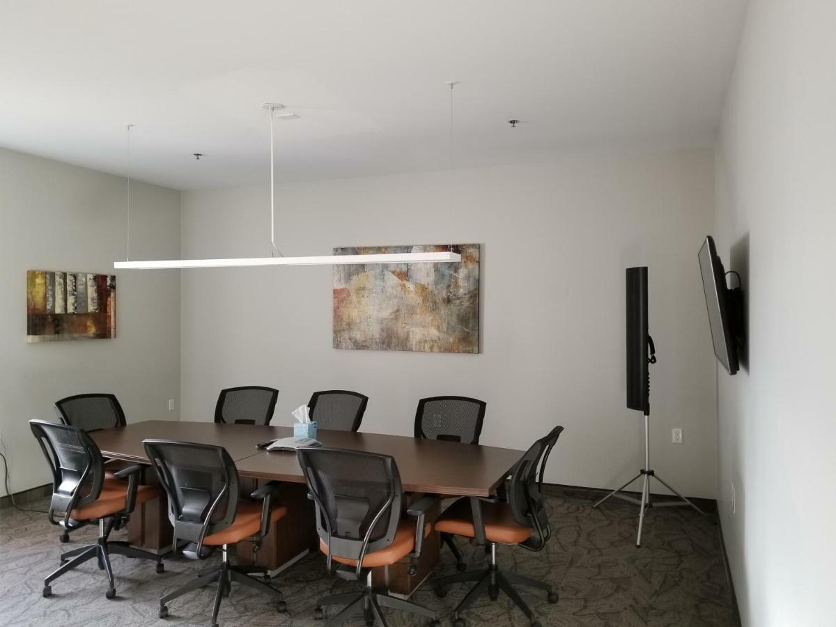 Best Western Plus Airport Inn & Suites Saskatoon Eksteriør bilde